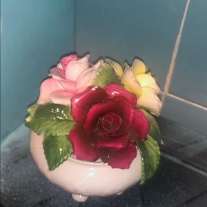 Radnor, China, porcelain roses vase, handmade.